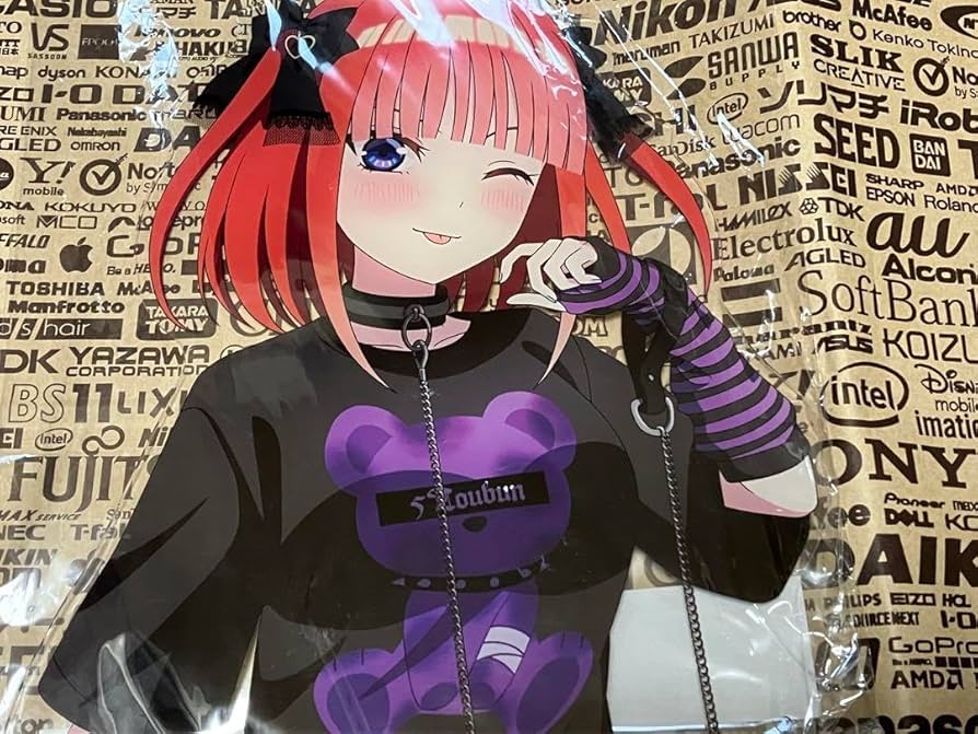 五等分の花嫁 特大ダイカットアクリルボード 二乃 Amazon.co.jp